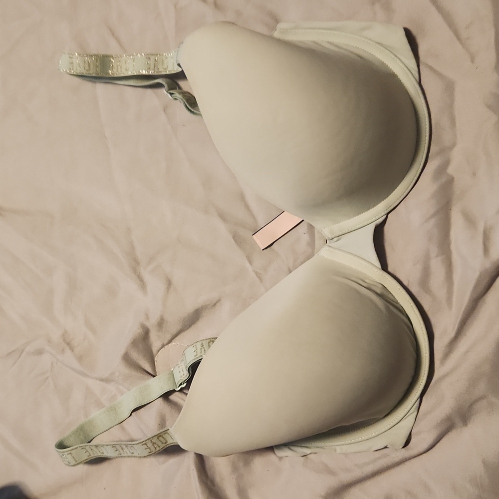 Victoria Secret Bra